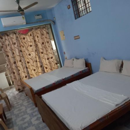 Parisha Residency- Temple Side Hotel Chidambaram Buitenkant foto