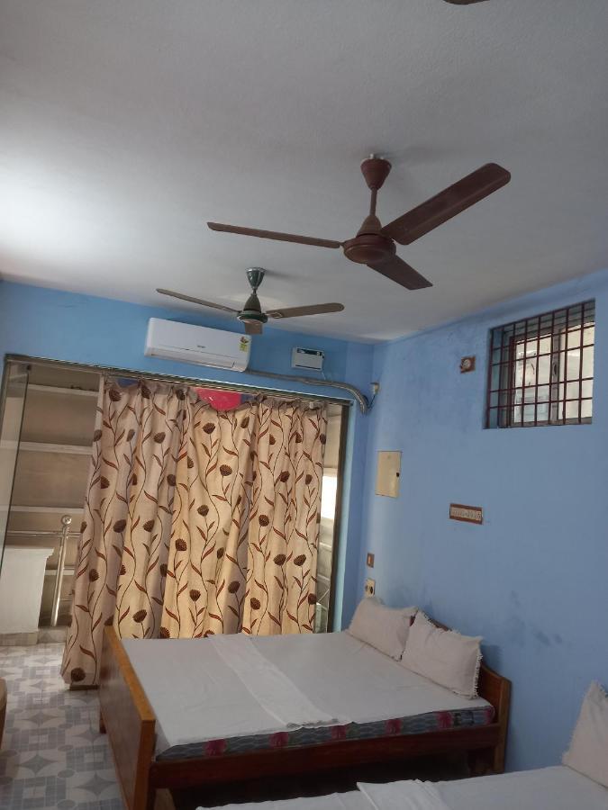 Parisha Residency- Temple Side Hotel Chidambaram Buitenkant foto