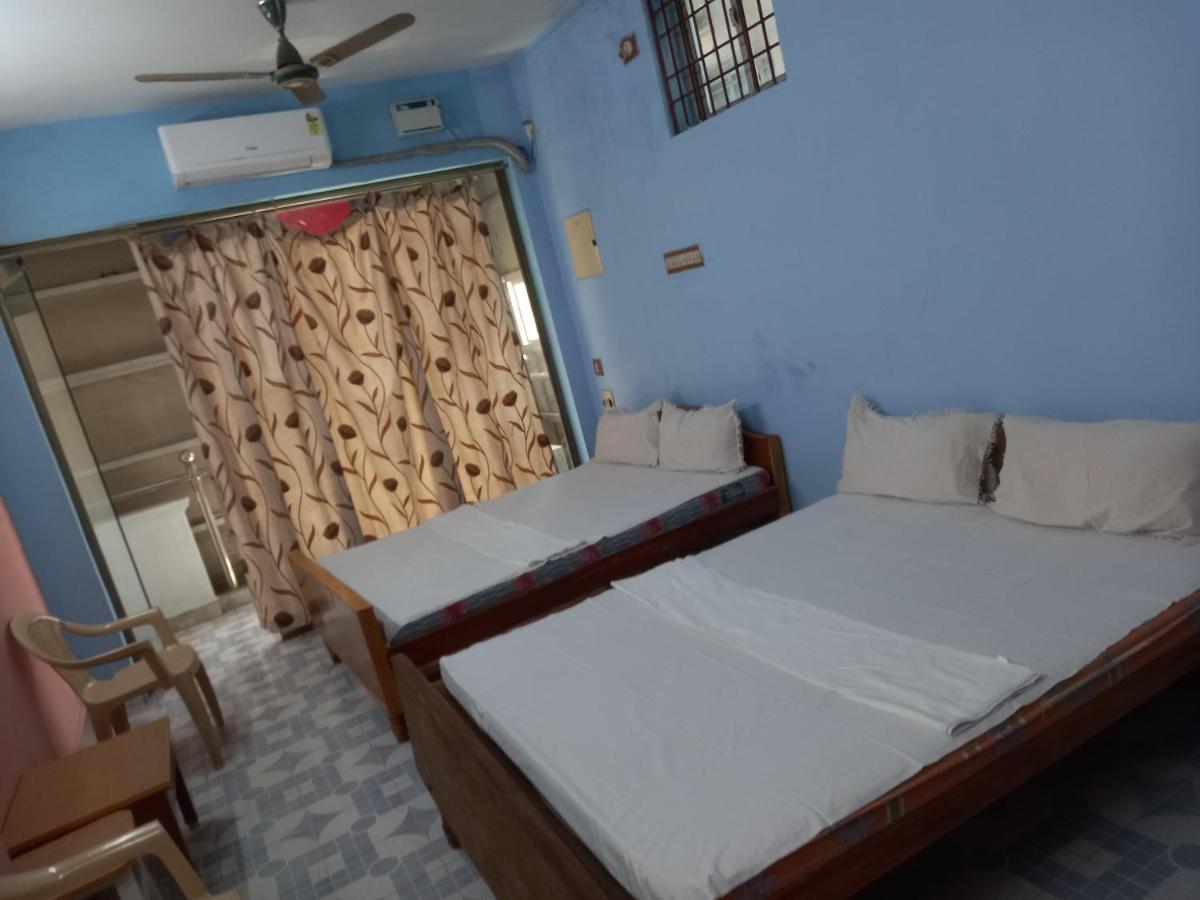 Parisha Residency- Temple Side Hotel Chidambaram Buitenkant foto