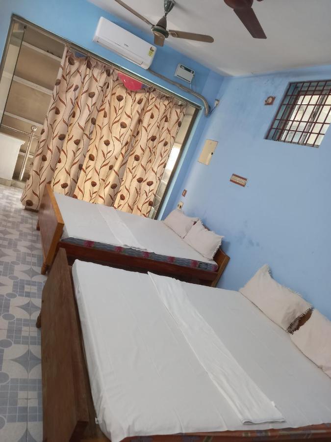 Parisha Residency- Temple Side Hotel Chidambaram Buitenkant foto