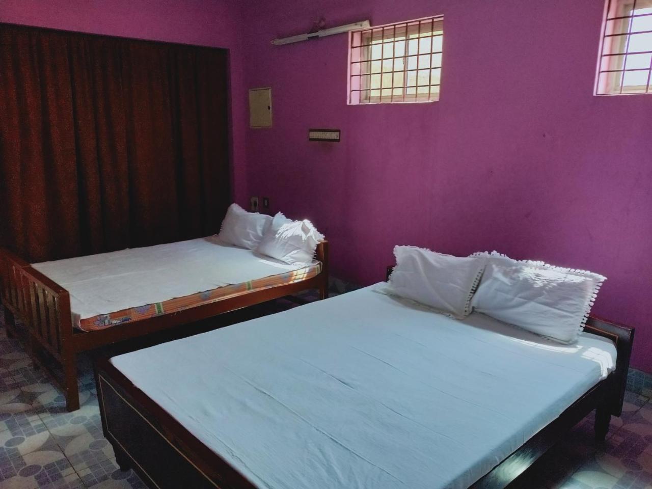 Parisha Residency- Temple Side Hotel Chidambaram Buitenkant foto